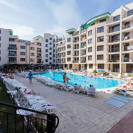 Wifi❤studio With Kitchen & Balcony Pool View❤av❤ *