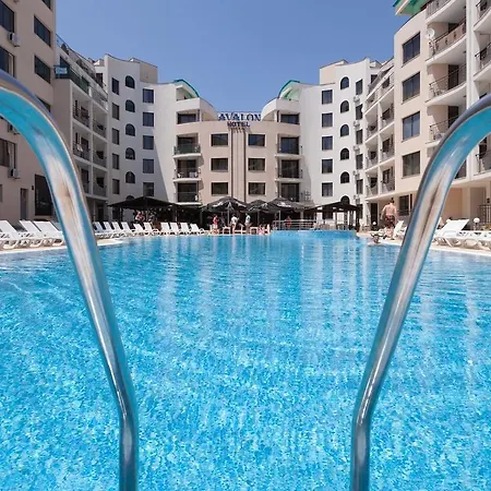 Wifi❤studio With Kitchen & Balcony Pool View❤av❤ 公寓 阳光海滩